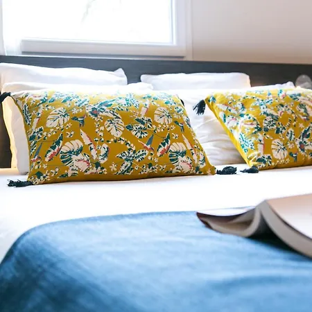 Hotel The Originals Boutique Restaurant Saint James, 3*