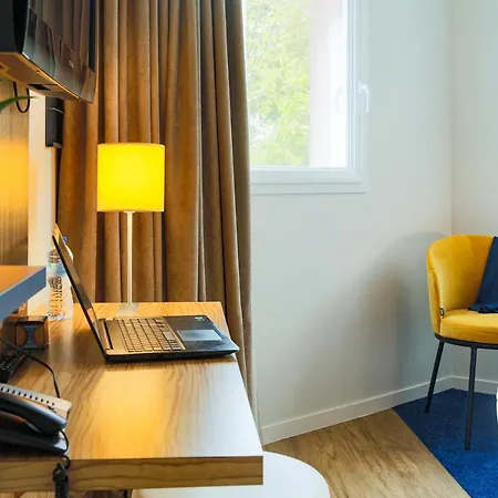 Hotel The Originals Boutique Saint James, Montaigu-vendee, Nantes Sud