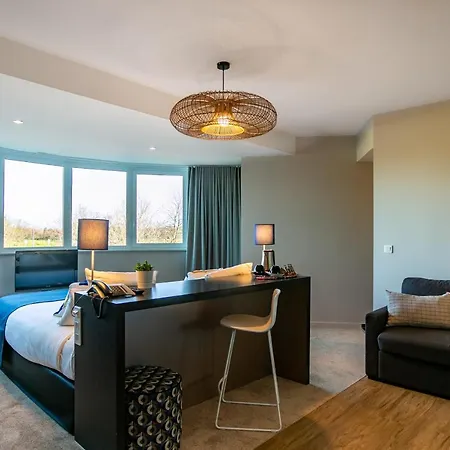 Restaurant Saint James, The Originals Boutique