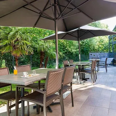 Hotel The Originals Boutique Saint James, Montaigu-vendee, Nantes Sud 3*