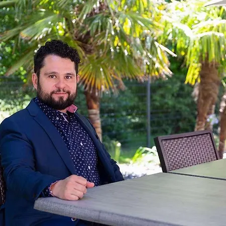 Restaurant Saint James, The Originals Boutique