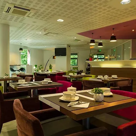 Restaurant Saint James, The Originals Boutique 3*