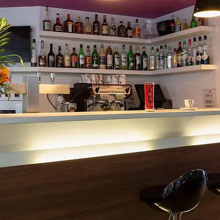 Hotel The Originals Boutique Saint James, Montaigu-vendee, Nantes Sud