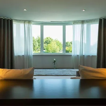 The Originals Boutique Restaurant Saint James, 3* Montaigu-Vendee