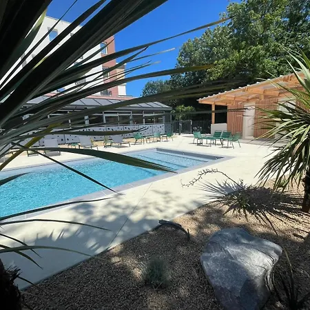 Restaurant Saint James, The Originals Boutique Montaigu-Vendee