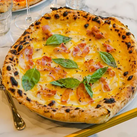 Restaurant Saint James, The Originals Boutique