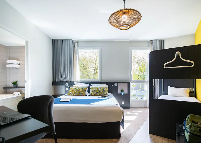 Restaurant Saint James, The Originals Boutique 3* Монтегю